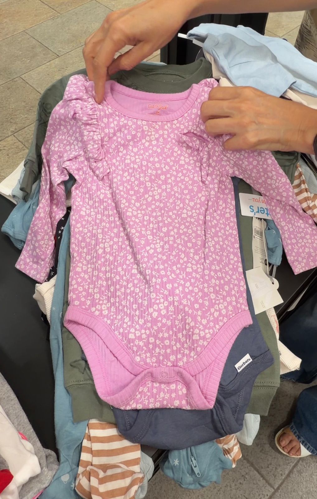 Pack de Ropa Infantil Original USA (50 Piezas) | Mayor Ganancia
