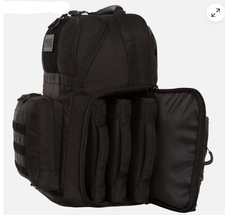SOG Range Mochila táctica negra con múltiples bolsillos y diseño robusto